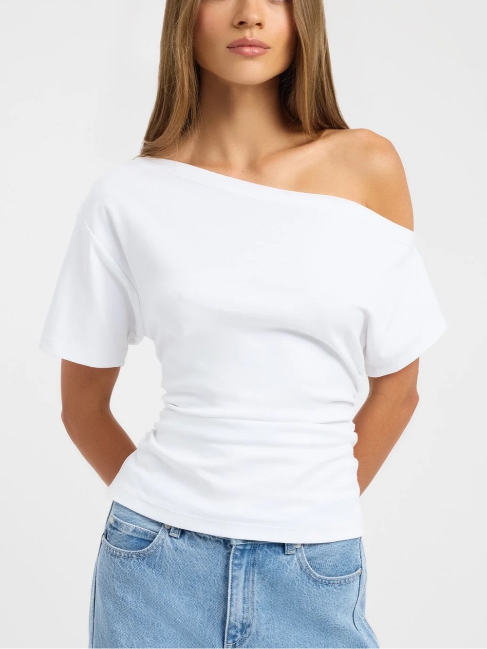 Kookaï NOVA OFF SHOULDER TEE